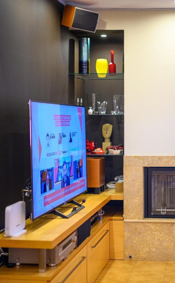 Cozy Small Smart Villa With Private Pool Mikri Mantineia Каламата Екстериор снимка