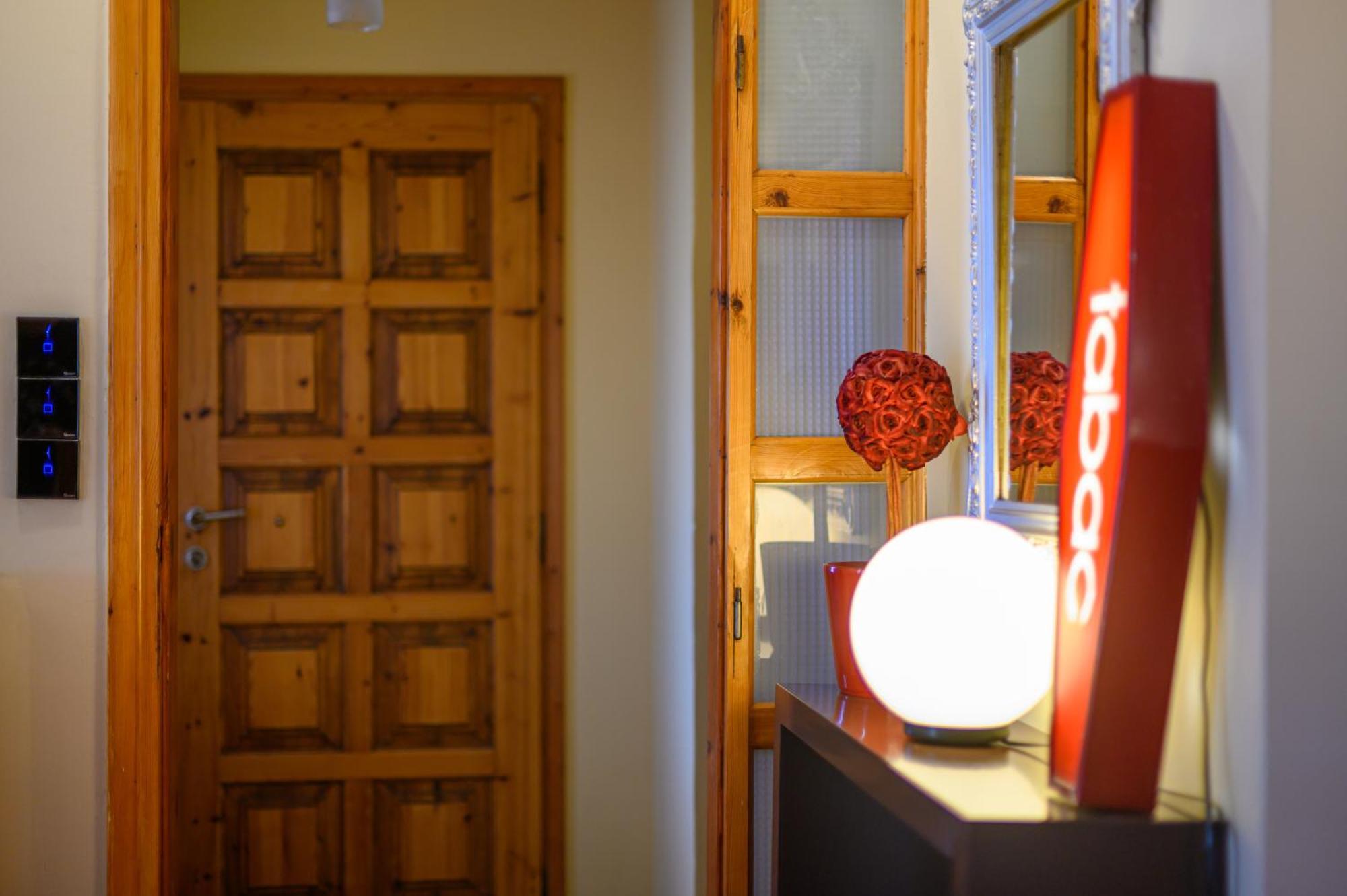 Cozy Small Smart Villa With Private Pool Mikri Mantineia Каламата Екстериор снимка